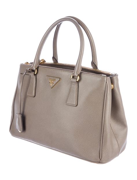 prada saffiano leather tote review|Prada saffiano lux tote small.